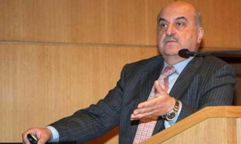 Τζανάκης: "Δε μειώνονται τα κρούσματα λόγω των μεταλλάξεων"